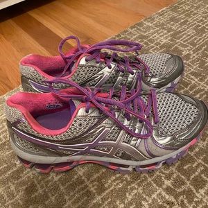Women’s ASICS gel kayano 18 used size 8.5